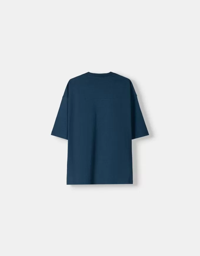 T-shirt oversize a maniche corte