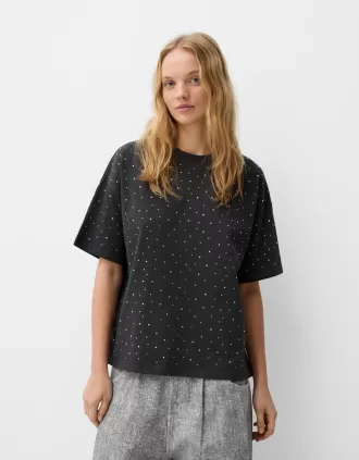 T-shirt oversize a maniche corte con strass