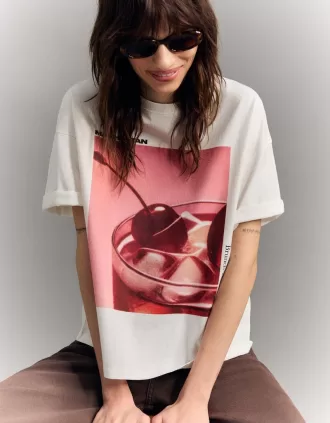 T-shirt oversize stampata a maniche corte