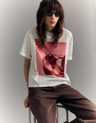 T-shirt oversize stampata a maniche corte