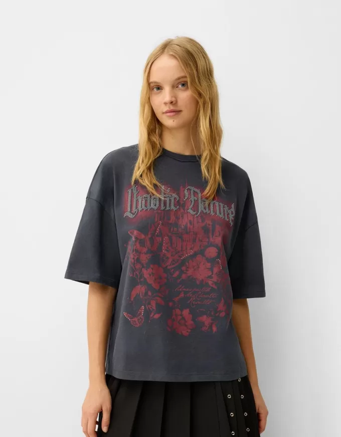 T-shirt oversize stampata a maniche corte