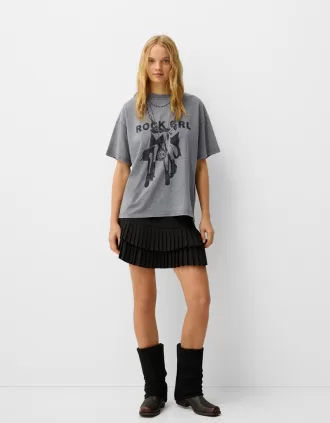 T-shirt oversize stampata a maniche corte
