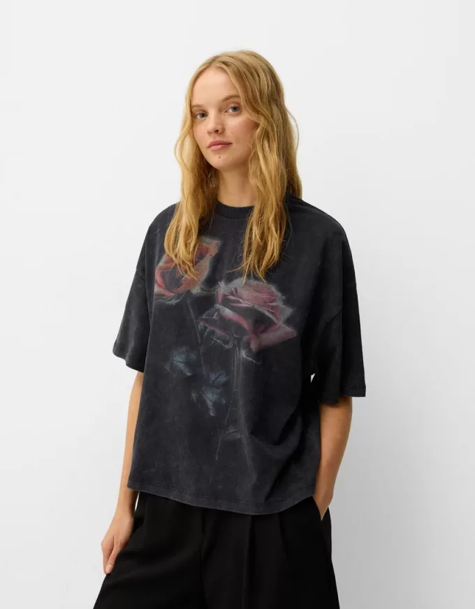 T-shirt oversize stampata a maniche corte