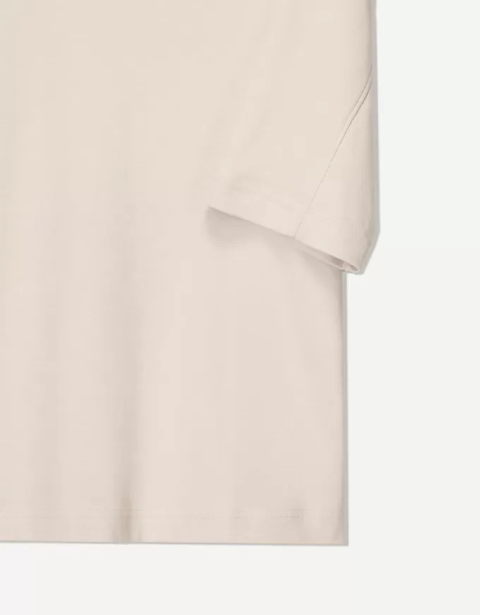 T-shirt squadrata a maniche corte