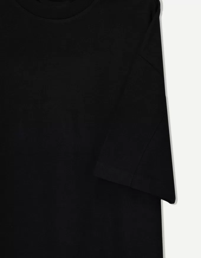 T-shirt squadrata a maniche corte