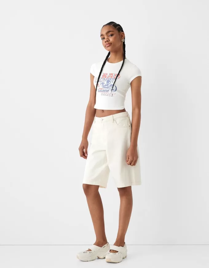 T-shirt stampata a maniche corte con spalline posteriori