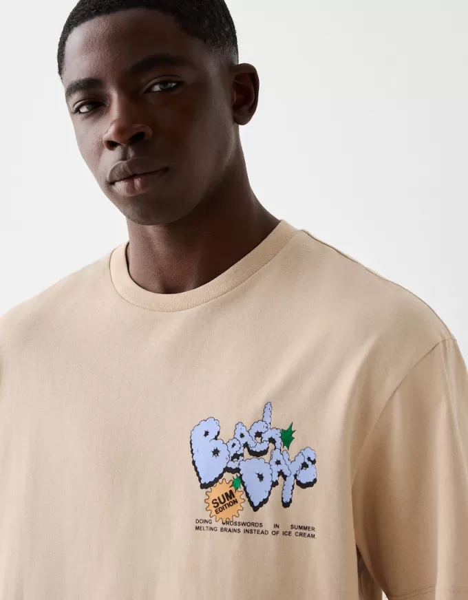 T-shirt stampata a maniche corte dal taglio squadrato