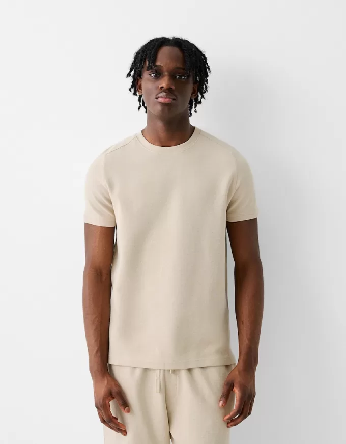 T-shirt testurizzata a maniche corte