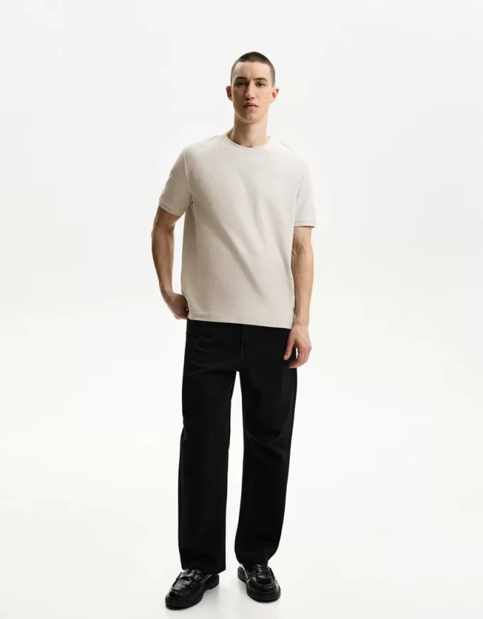 T-shirt testurizzata a maniche corte