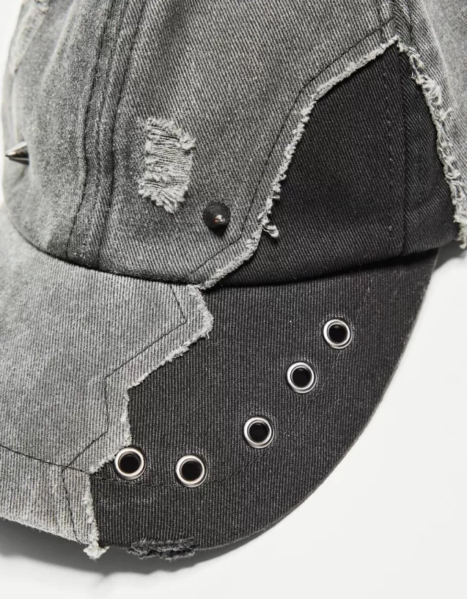 Tappo perforante con occhielli