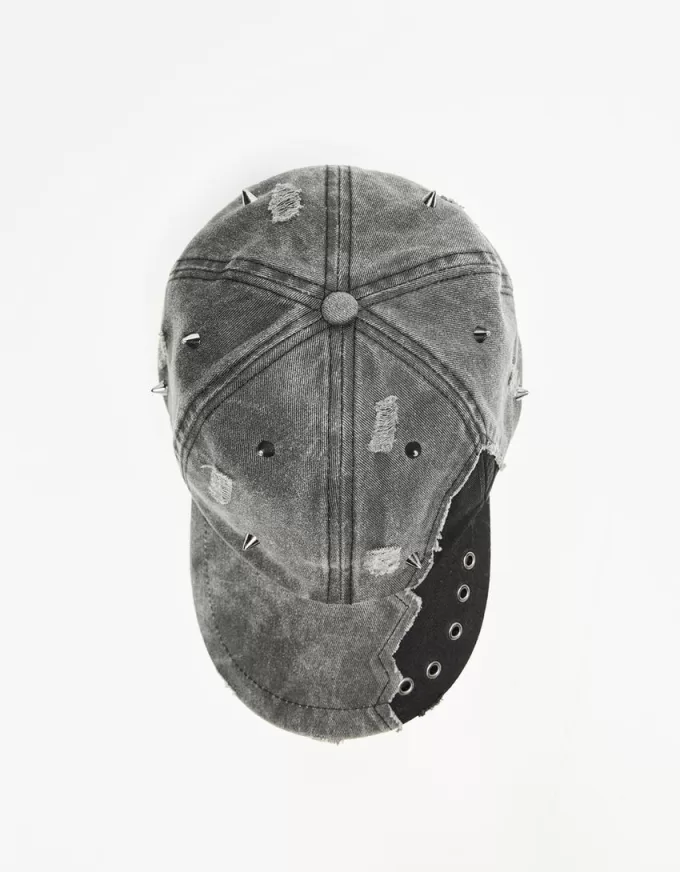 Tappo perforante con occhielli