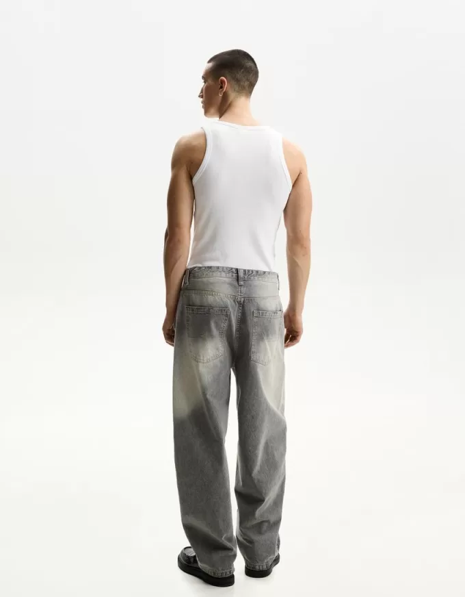 Top a costine con spalline