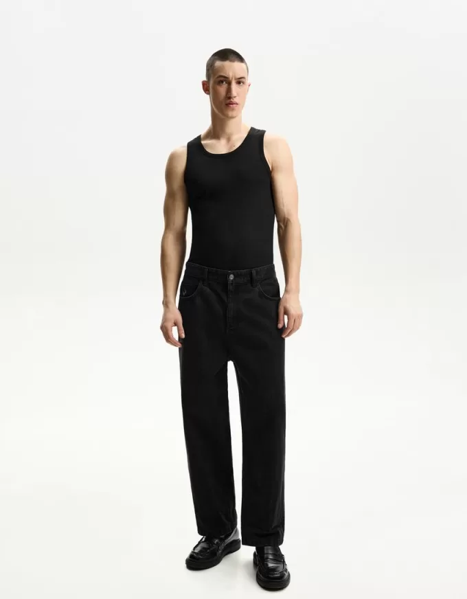 Top a costine con spalline