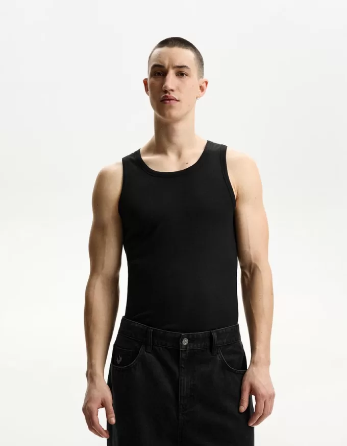 Top a costine con spalline