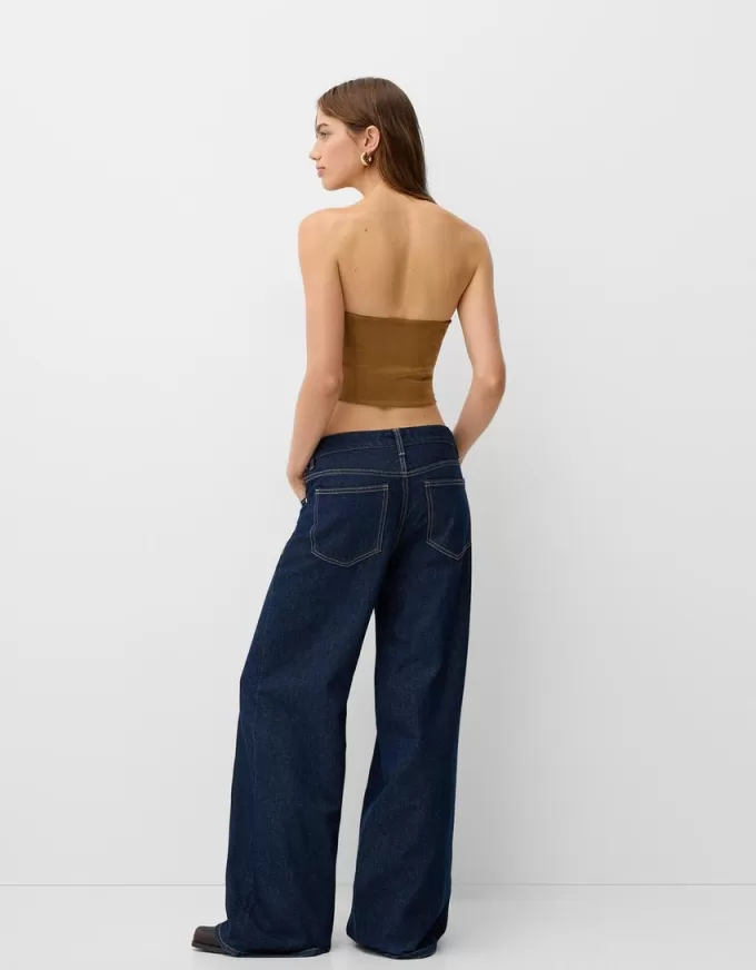 Top a fascia in finta pelle scamosciata