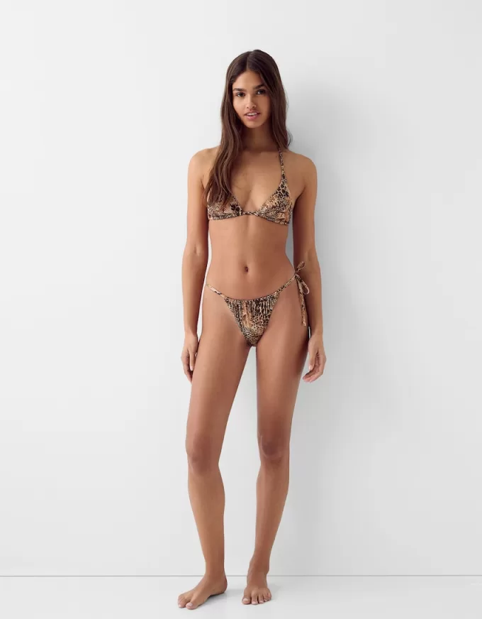Top bikini con stampa animalier