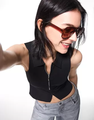 Top in popeline con cerniera