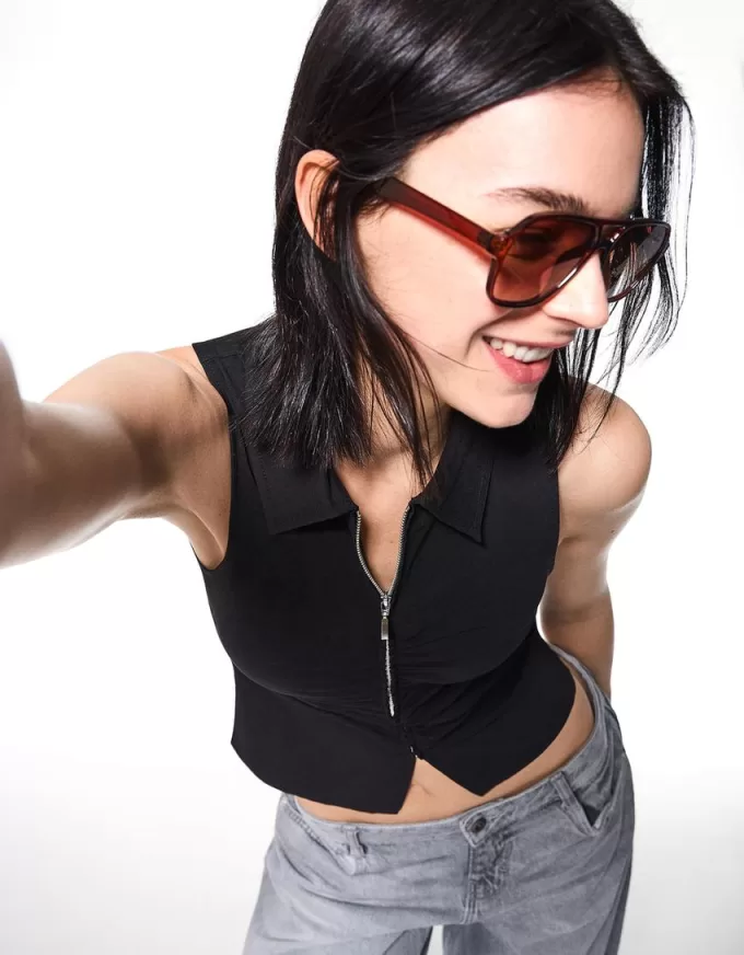 Top in popeline con cerniera