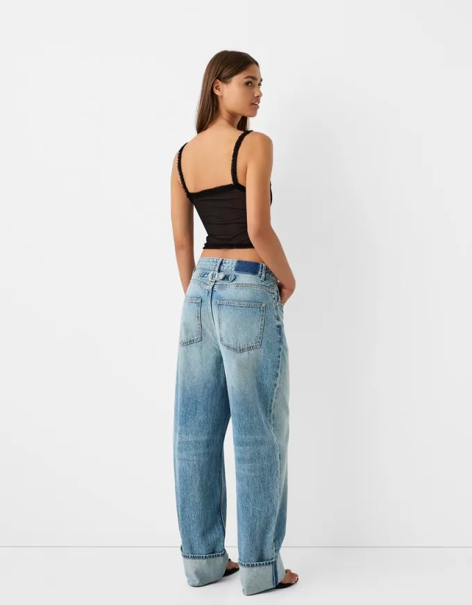 Top in tulle con spalline