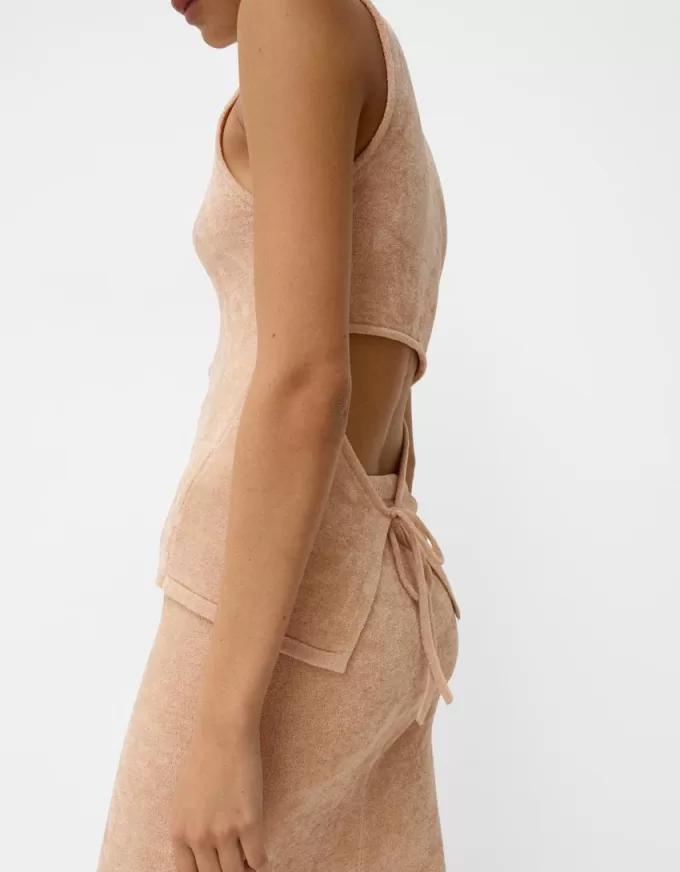 Top in velluto a collo alto con dettaglio cravatta